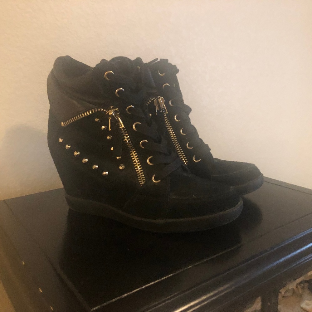 High Sneakers